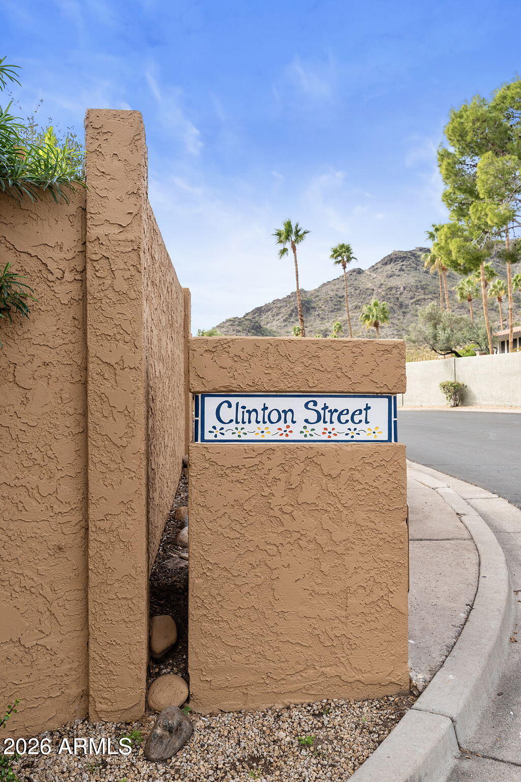 10655 North 9th Street, Unit 217 Phoenix, AZ 85020 - Photo 26 of 28 73-web-or-mls-_DSC0249