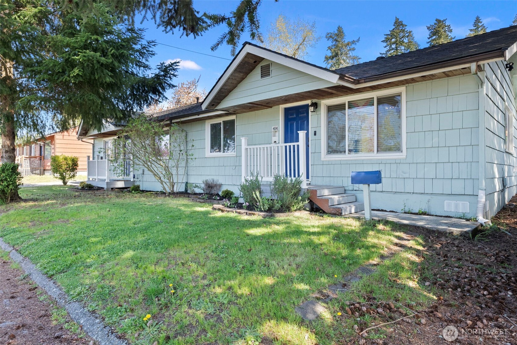 414 Plum Street Bremerton, WA 98310 - Photo 20 of 40 a view of a house with backyard and sitting area