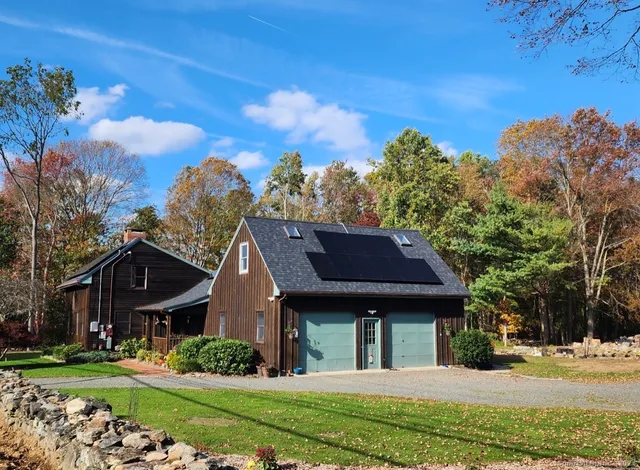 $2,200 | 4994 Madison Avenue, Trumbull, CT 06611