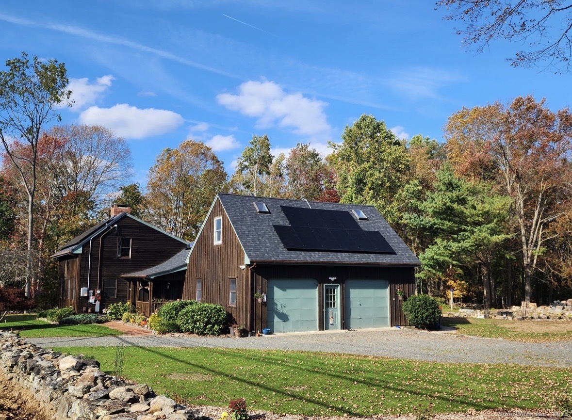 4994 Madison Avenue Trumbull, CT 06611 - Photo 2 of 22 Exterior