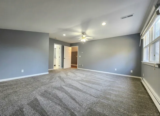 $2,200 | 4994 Madison Avenue, Trumbull, CT 06611