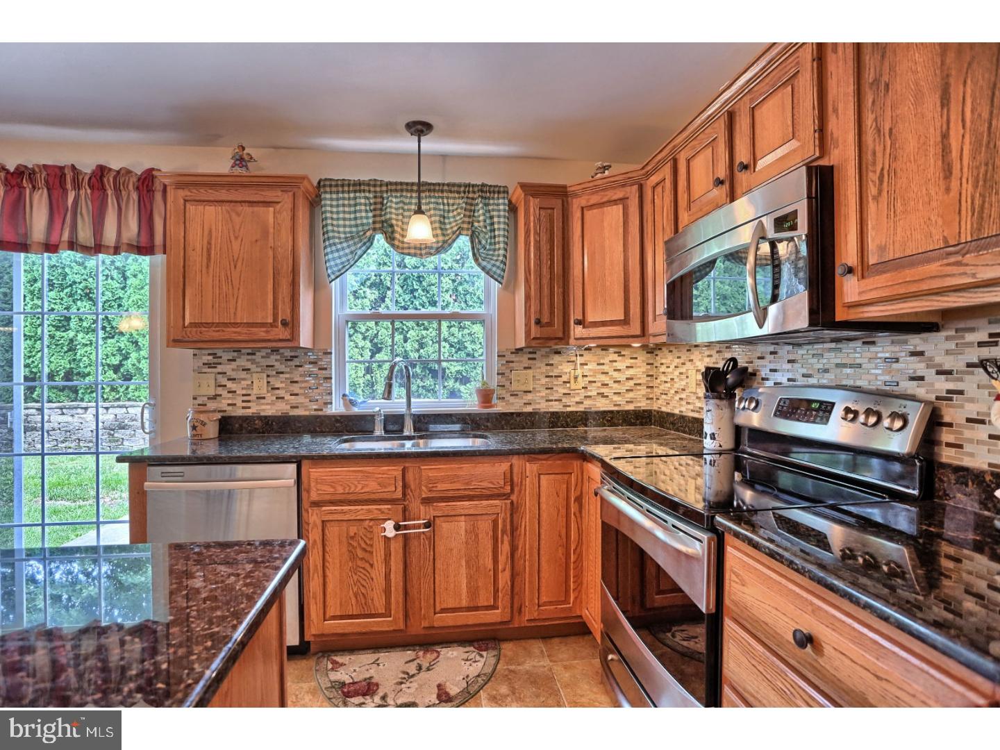 4027 River Road Reading, PA 19605 - Photo 7 of 24 Kitchen