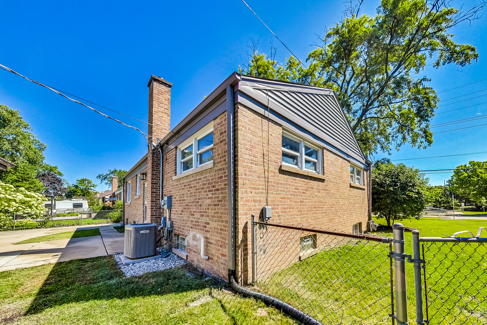 830 Shermer Road Glenview, IL 60025 - Photo 34 of 59 Gallery Image 34