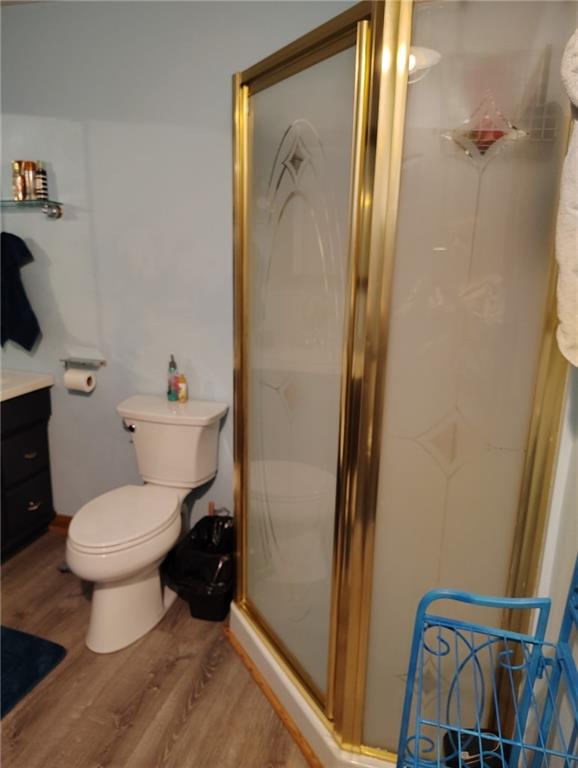 206 8th Avenue Butler, PA 16001 - Photo 12 of 20 a bathroom with a toilet and a shower