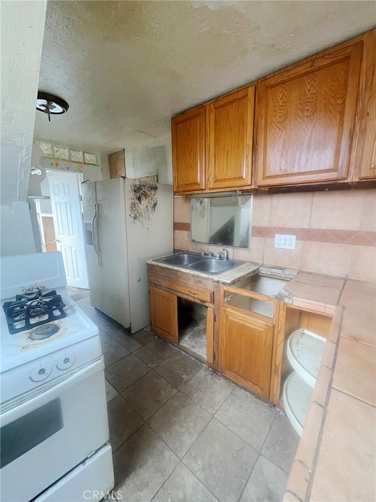 1735 Magnolia Avenue Chico, CA 95926 - Photo 39 of 42