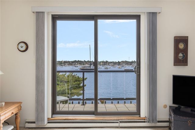 $2,600 | 306 America, Newport, RI 02840