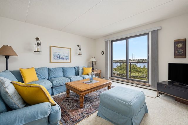 $2,600 | 306 America, Newport, RI 02840