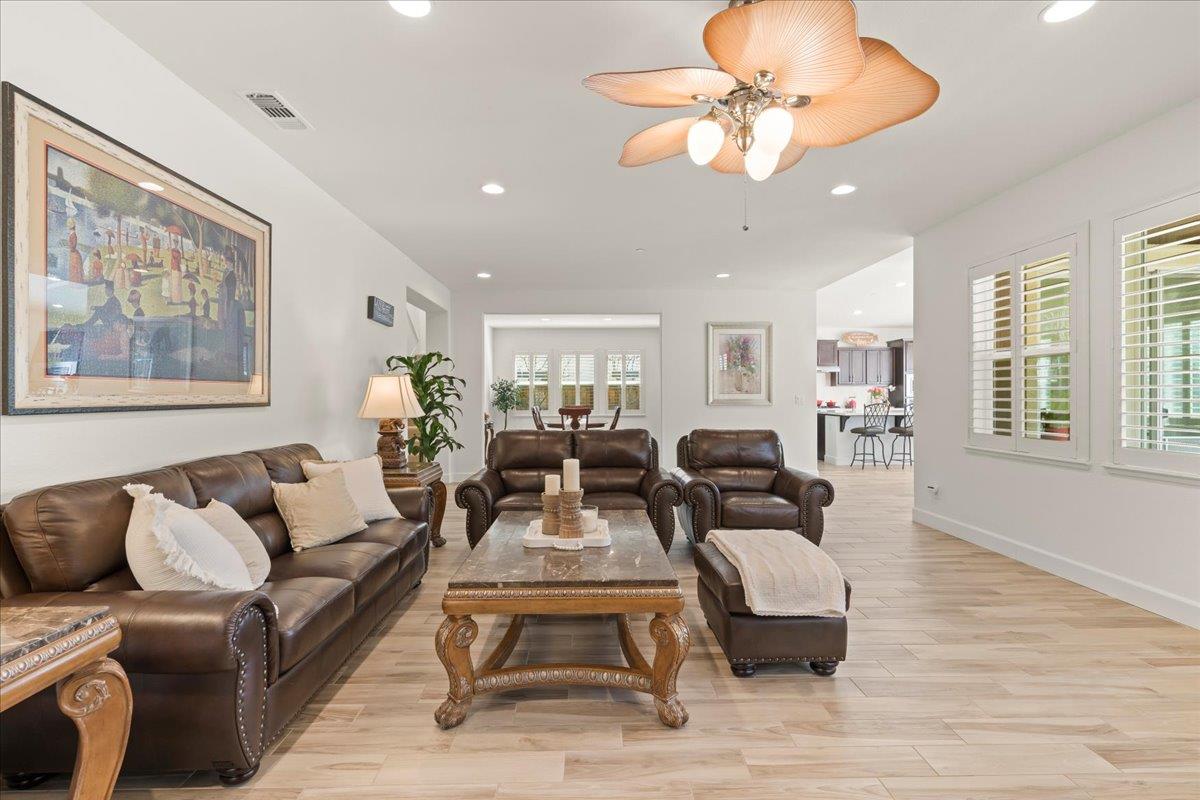 1188 Viognier Way Gilroy, CA 95020 - Photo 18 of 71 a living room with furniture