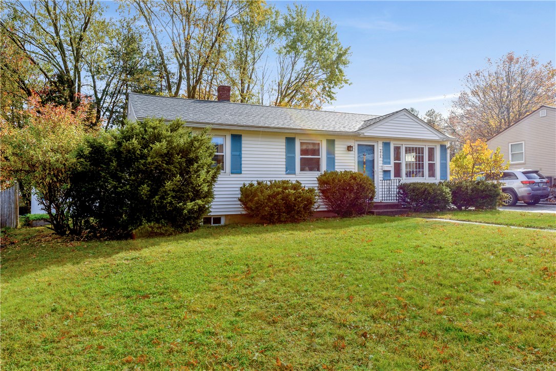 216 Hopkins Hill Road Coventry, RI 02816 - Photo 2 of 22 Gallery Image 2