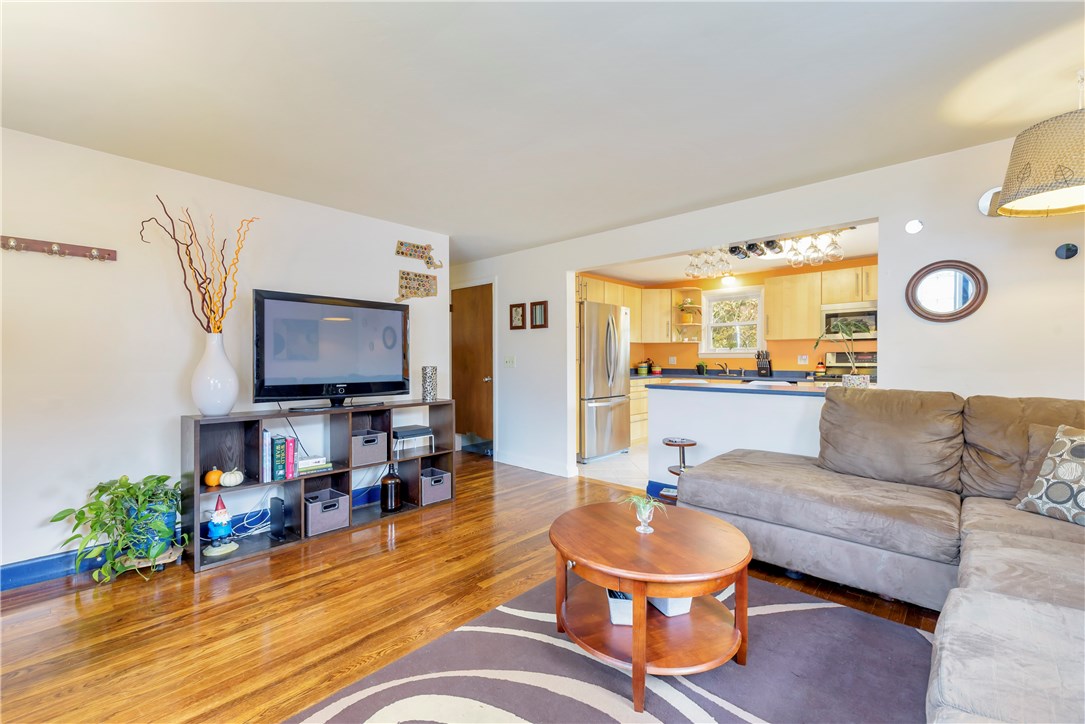 216 Hopkins Hill Road Coventry, RI 02816 - Photo 6 of 22 Gallery Image 6