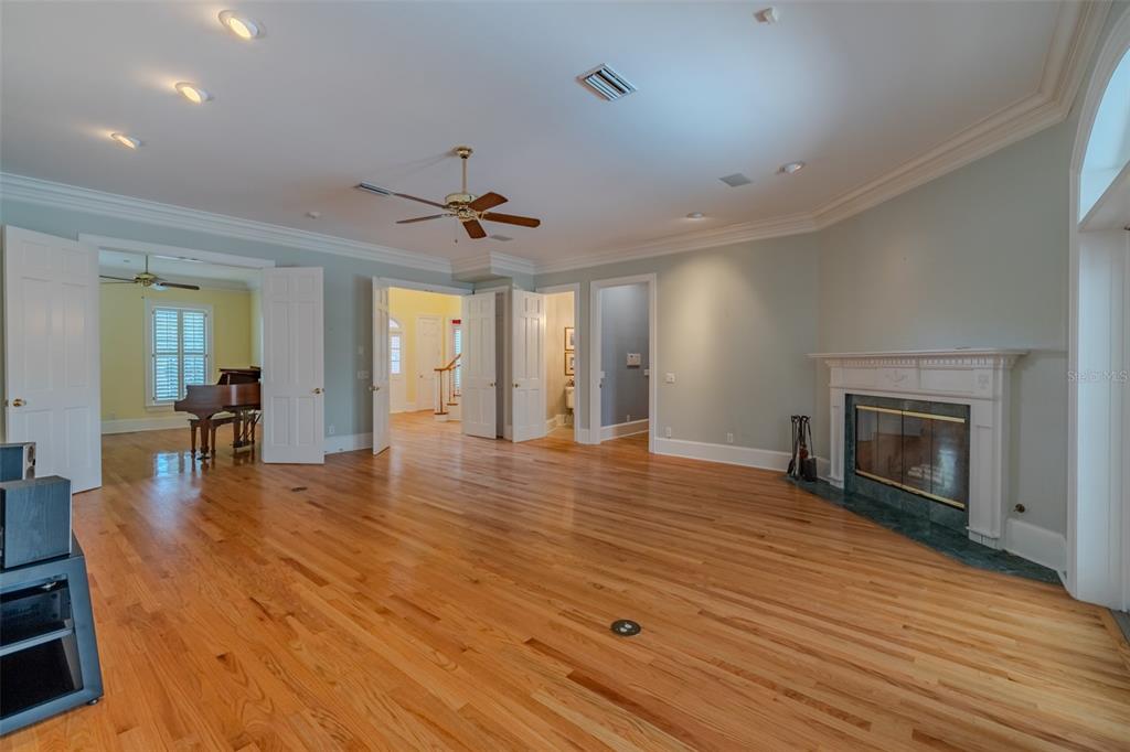 1816 South Dover Road Dover, FL 33527 - Photo 21 of 86