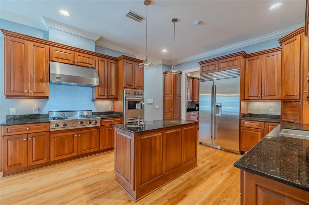 1816 South Dover Road Dover, FL 33527 - Photo 10 of 86