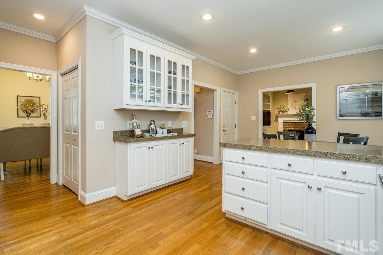 633 Sarah Lawrence Court Raleigh, NC 27609 - Photo 11 of 30