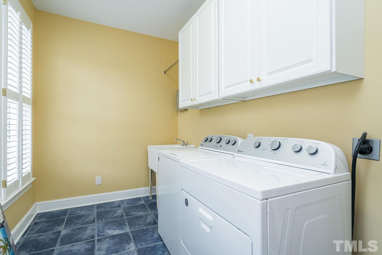 633 Sarah Lawrence Court Raleigh, NC 27609 - Photo 16 of 30