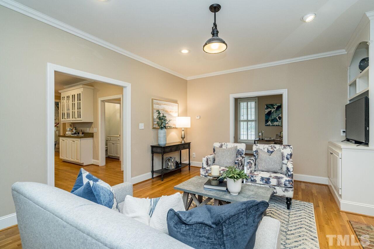 633 Sarah Lawrence Court Raleigh, NC 27609 - Photo 5 of 30