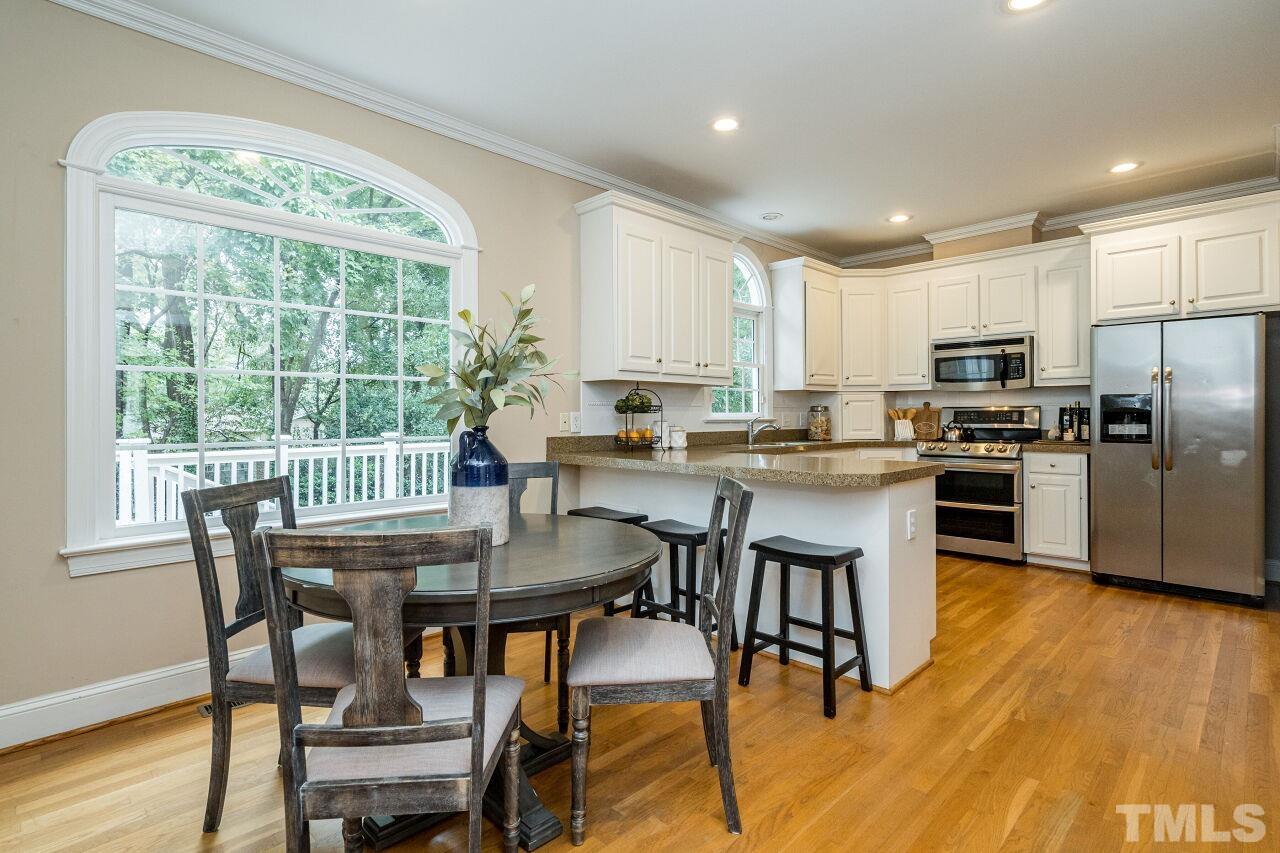 633 Sarah Lawrence Court Raleigh, NC 27609 - Photo 9 of 30