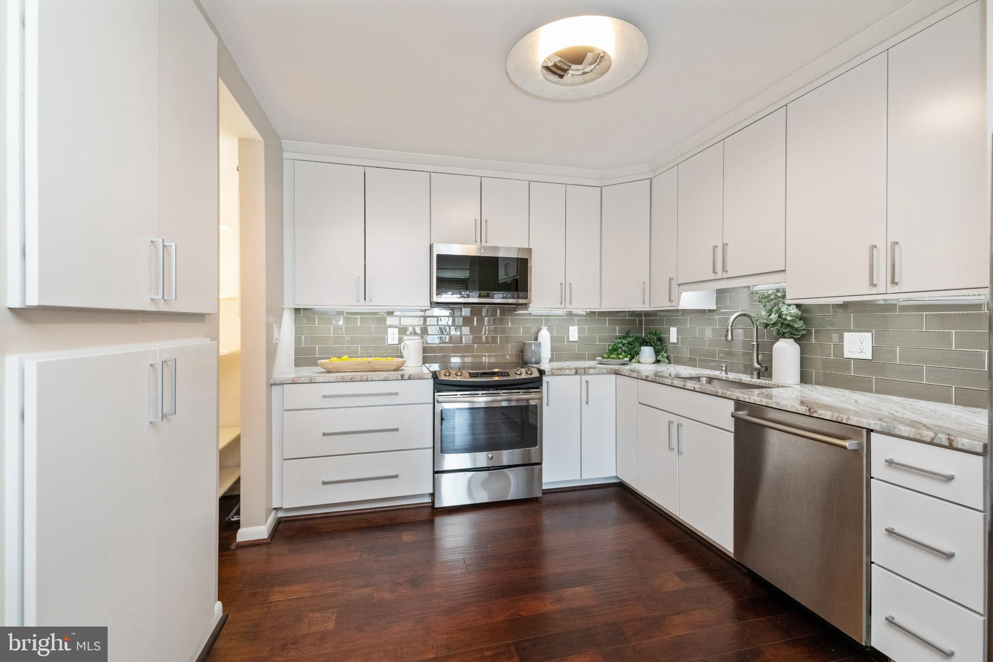 205 East Joppa Road, Unit 2009 Towson, MD 21286 - Photo 5 of 28 Modern kitchen with sleek finishes.