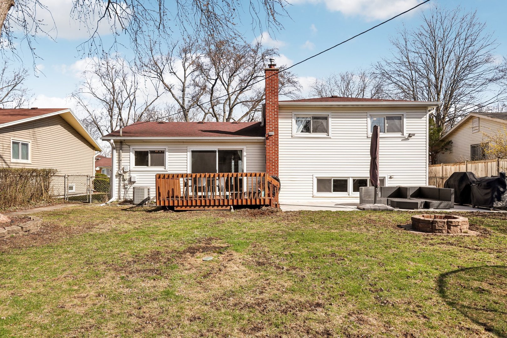 1819 Azalea Lane Mount Prospect, IL 60056 - Photo 33 of 36