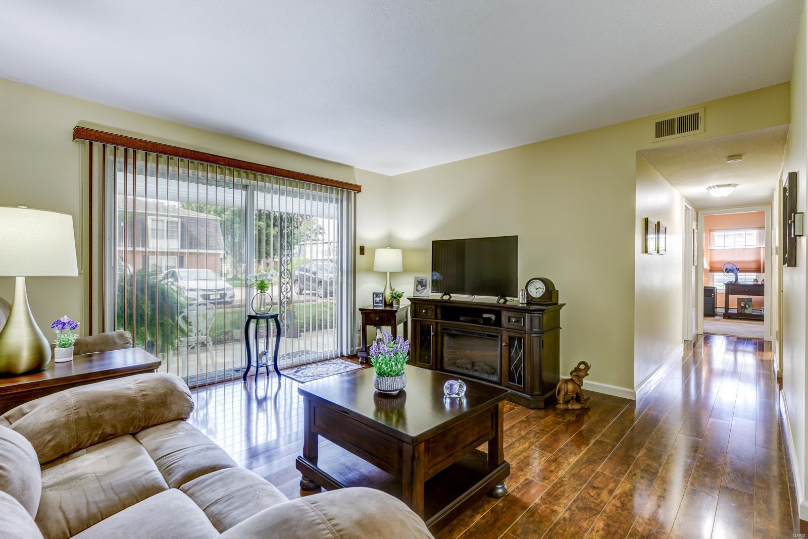1660 Blue Ridge Drive, Unit A St. Louis, MO 63125 - Photo 5 of 27