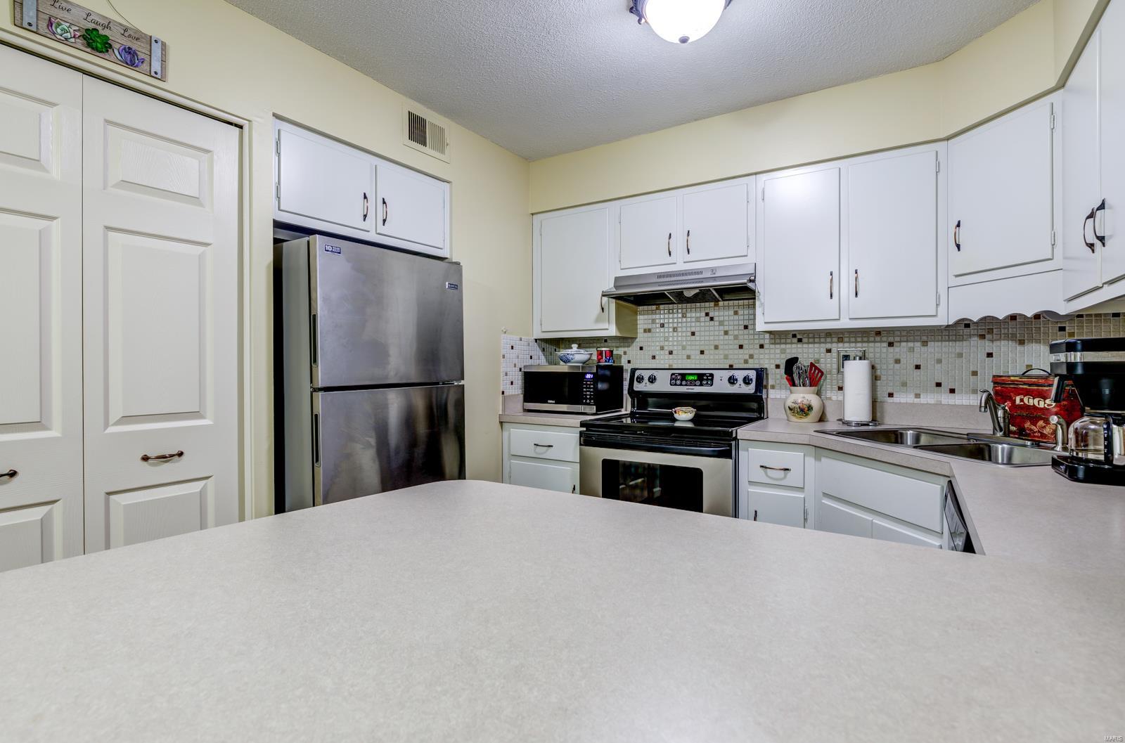 1660 Blue Ridge Drive, Unit A St. Louis, MO 63125 - Photo 10 of 27