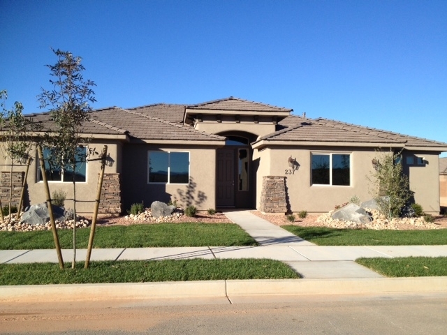 237 East 4200th Street South Washington, UT 84780 - Photo 1 of 1 TV 93 Exterior