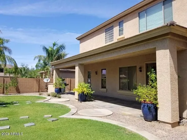 $3,045 | 5972 South Mack Court, Gilbert, AZ 85298