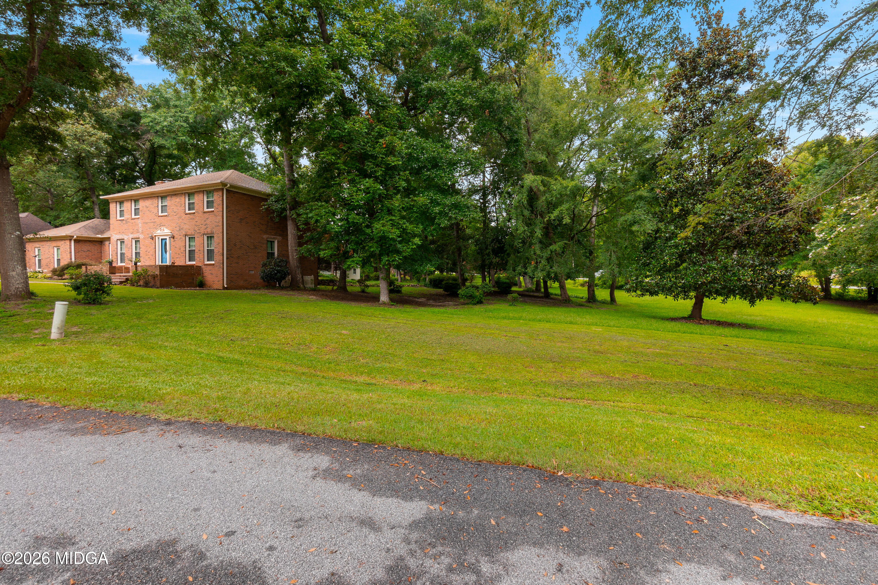 107 Springtime Road Warner Robins, GA 31088 - Photo 4 of 61 04__AAA8352_mls