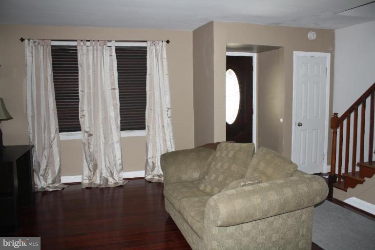 4101 Century Road Baltimore, MD 21206 - Photo 10 of 10 Living Room #2