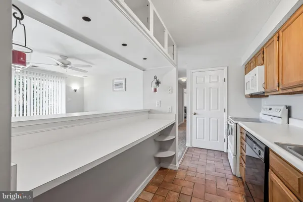 $218,000 | 9 Cranberry Court, Marlton, NJ 08053