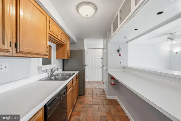 $218,000 | 9 Cranberry Court, Marlton, NJ 08053