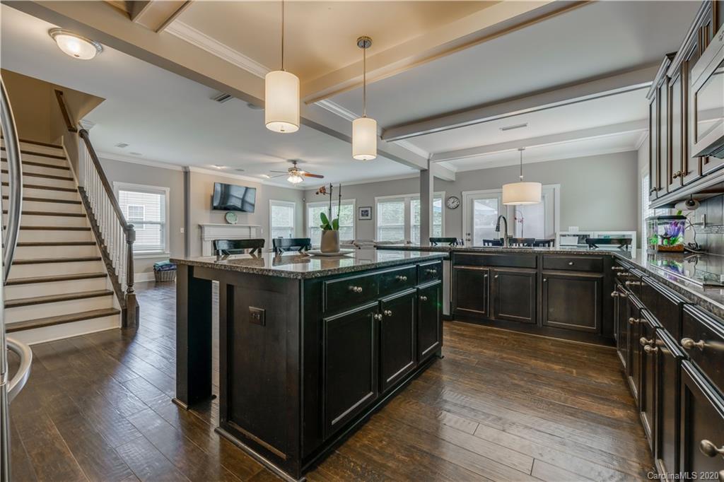 381 Fischer Road Fort Mill, SC 29715 - Photo 8 of 48