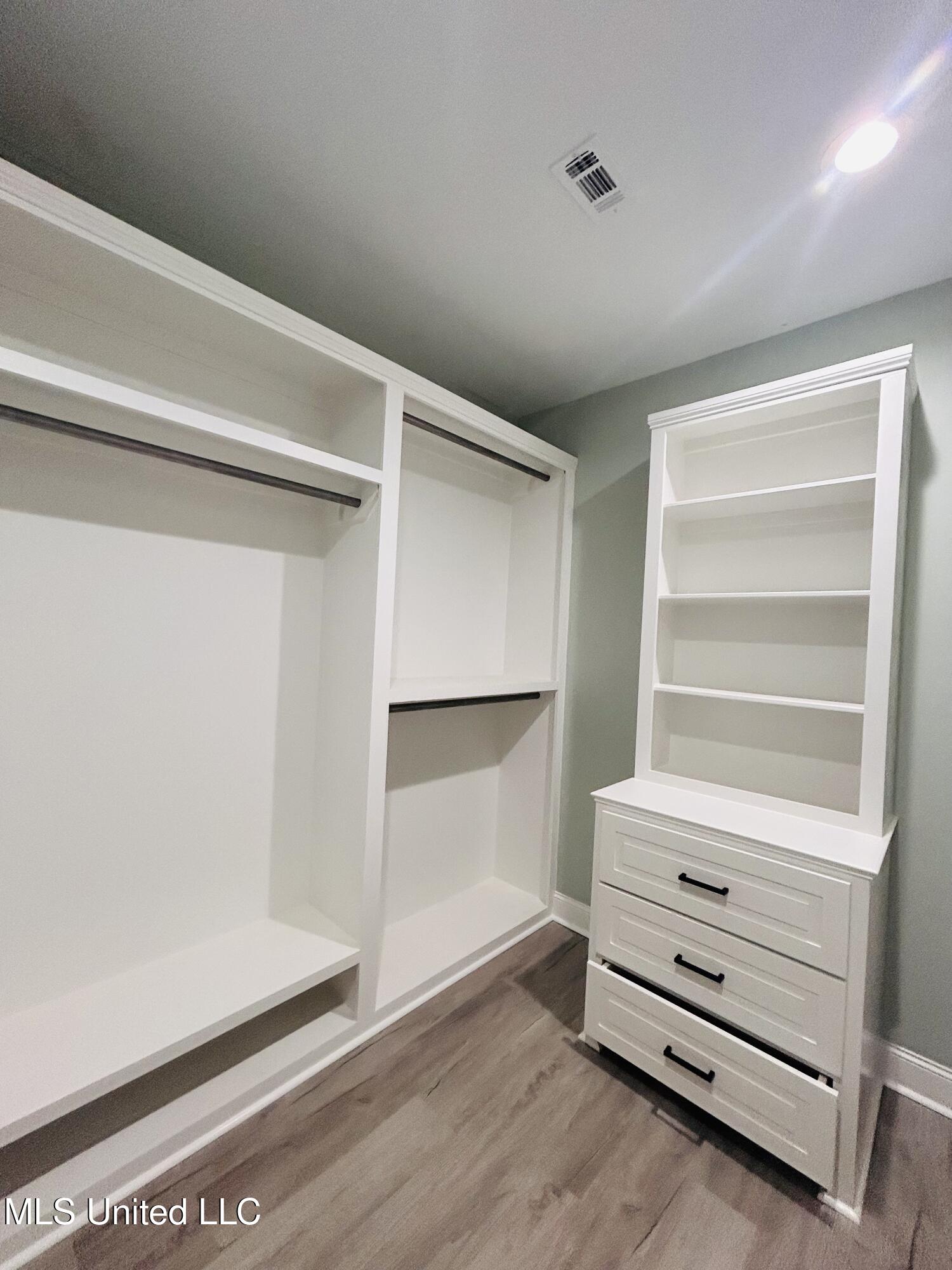 212 Sweetbriar Lane Madison, MS 39110 - Photo 11 of 22 IMG_1641