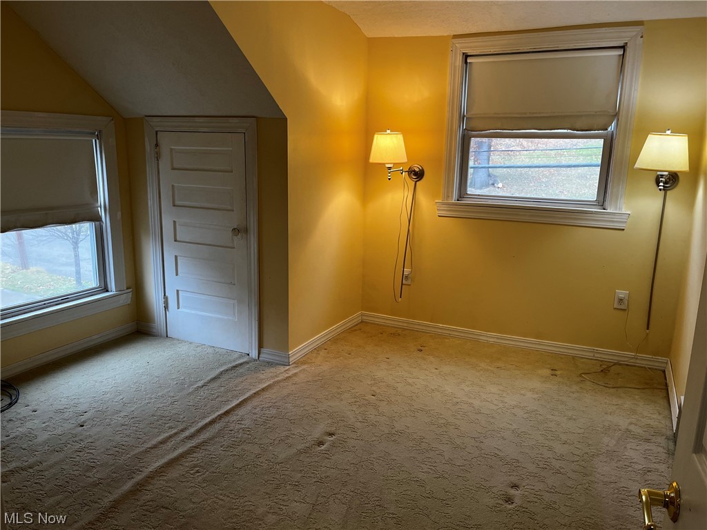 1610 Malasia Road Akron, OH 44305 - Photo 9 of 14