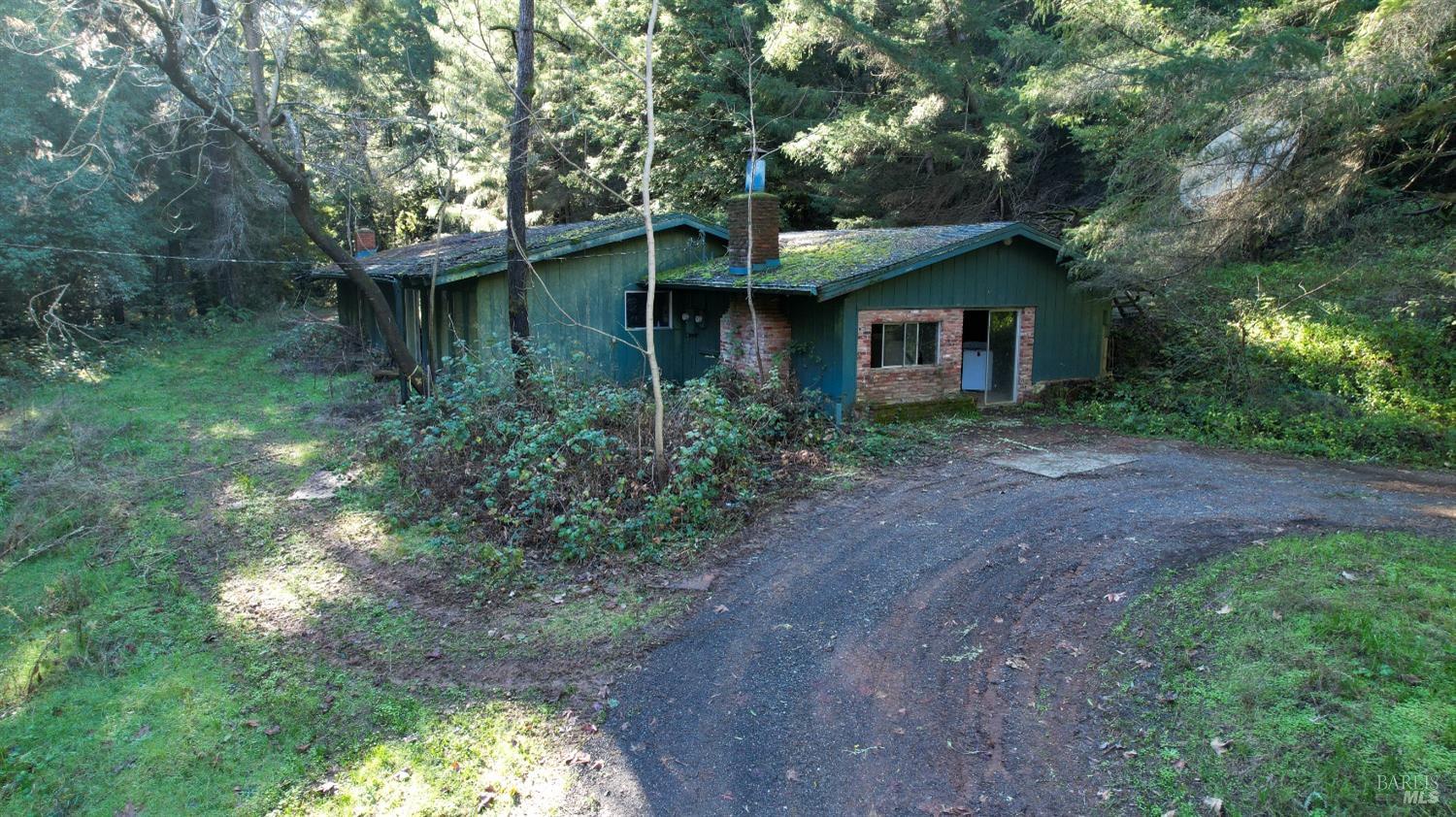 1490 Felta Road Healdsburg, CA 95448 - Photo 11 of 16