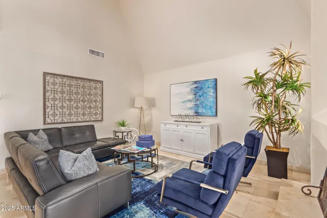 $3,900 | 5443 North 25th Street, Phoenix, AZ 85016