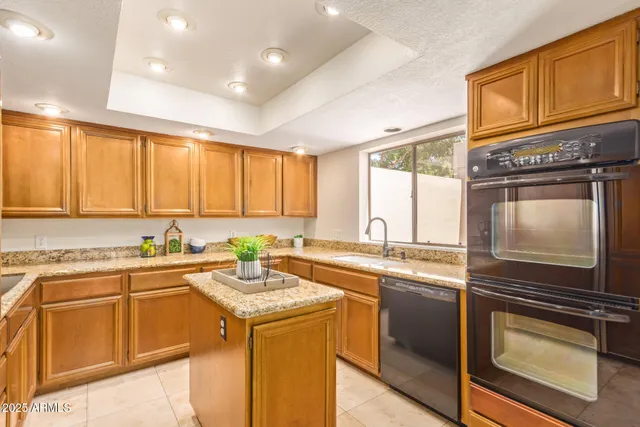 $3,900 | 5443 North 25th Street, Phoenix, AZ 85016