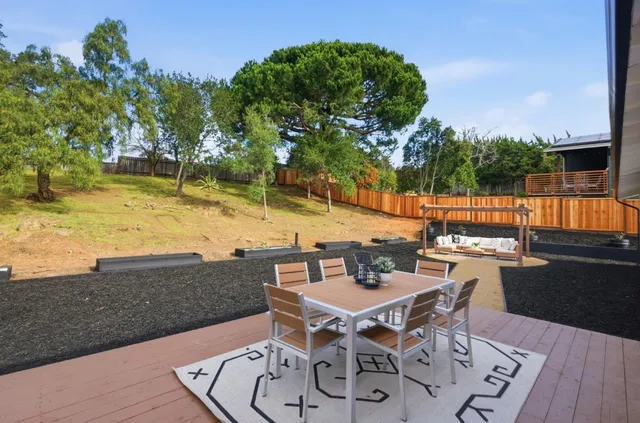 $1,199,888 | 2478 Oakes Drive, Hayward, CA 94542