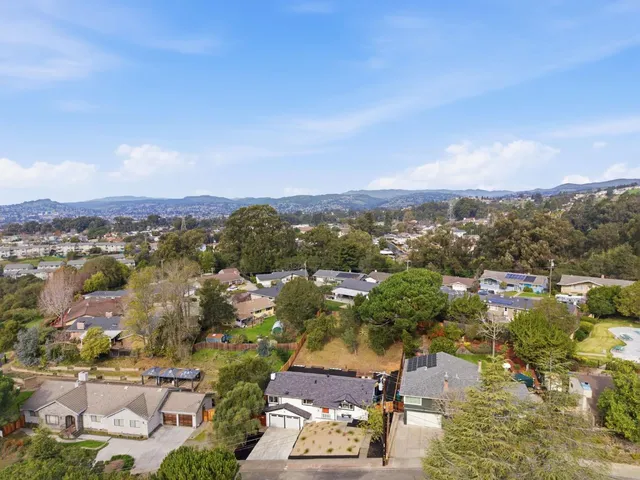 $1,199,888 | 2478 Oakes Drive, Hayward, CA 94542