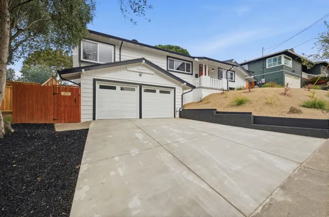 $1,199,888 | 2478 Oakes Drive, Hayward, CA 94542