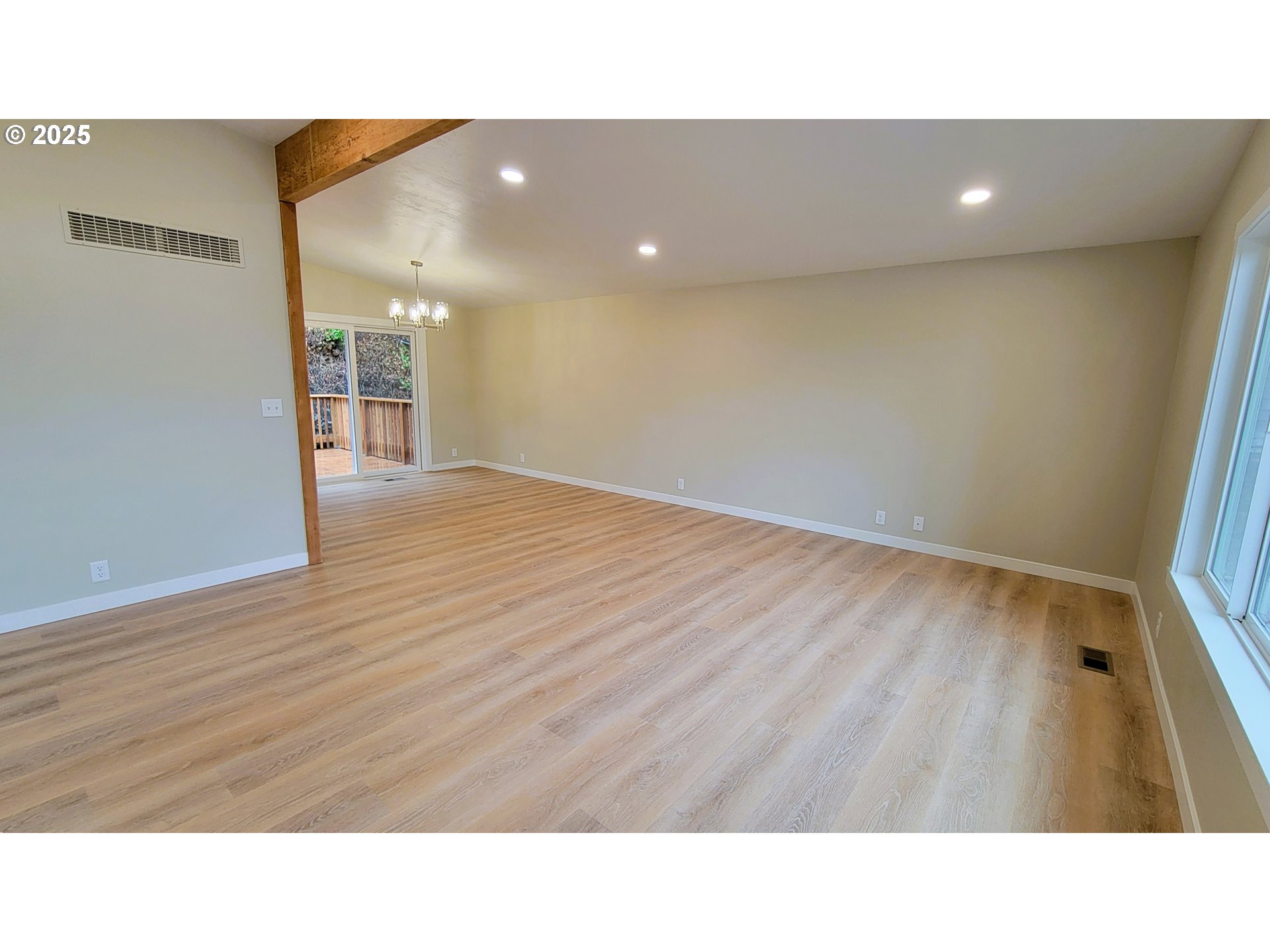 552 West D Street Springfield, OR 97477 - Photo 6 of 29 a open hall with stairs