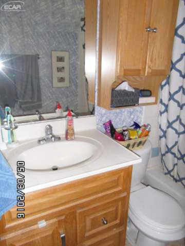 3213 Dillon Road Flushing, MI 48433 - Photo 25 of 40 21143313-24.JPG