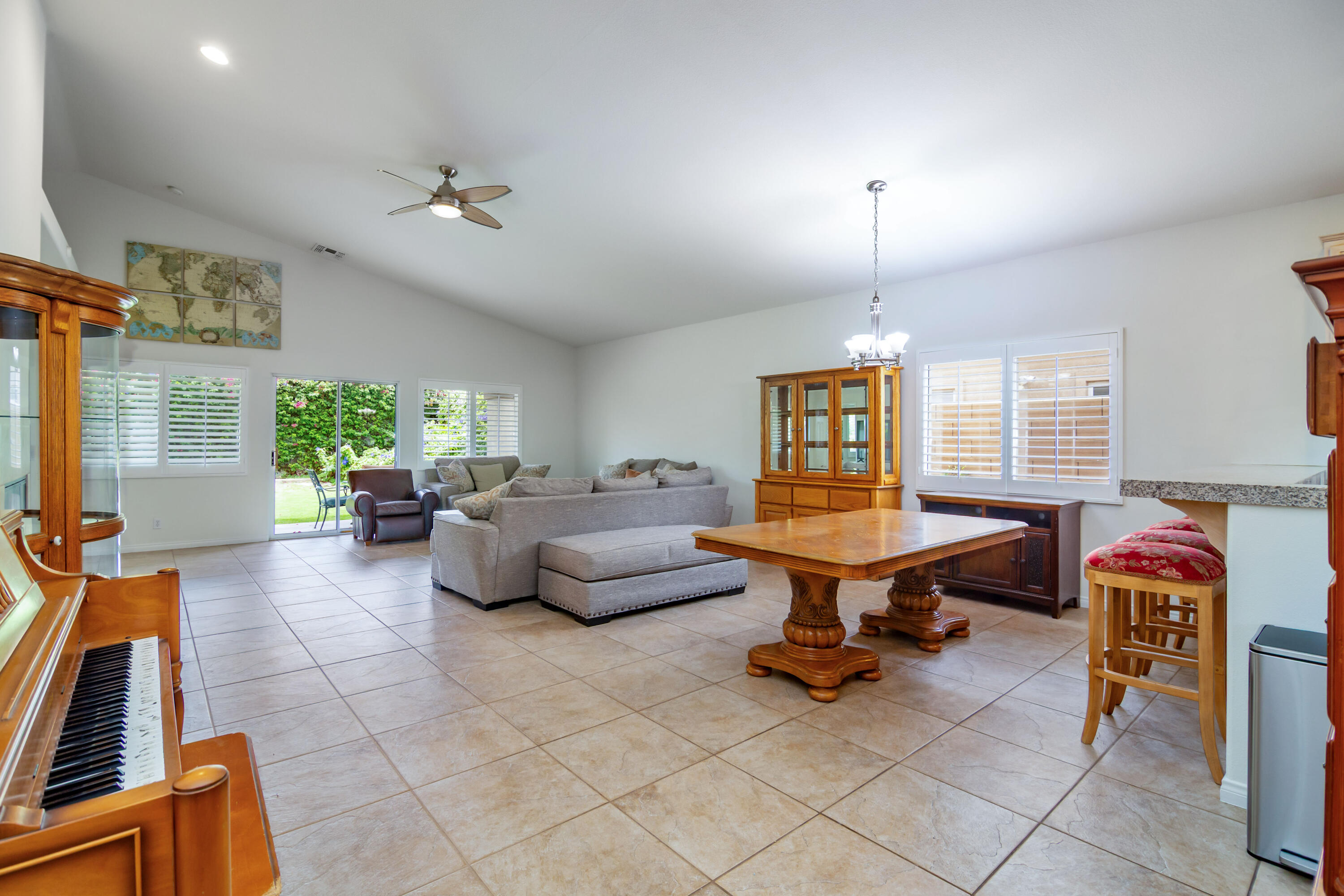 45596 Torrey Pines Court Indio, CA 92201 - Photo 10 of 26 IMG_2672R