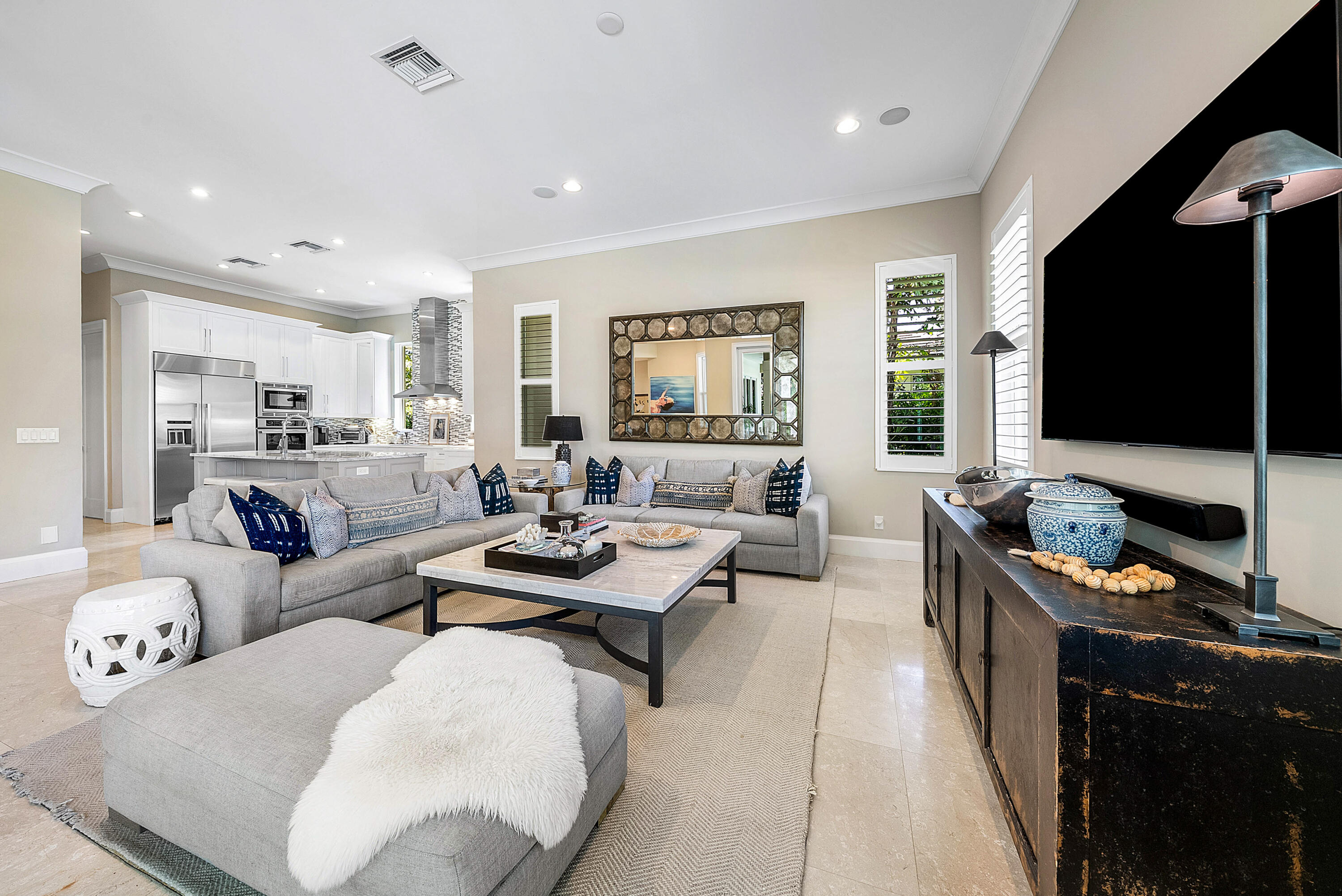 33 Spanish River Drive Ocean Ridge, FL 33435 - Photo 12 of 49 Family Room2