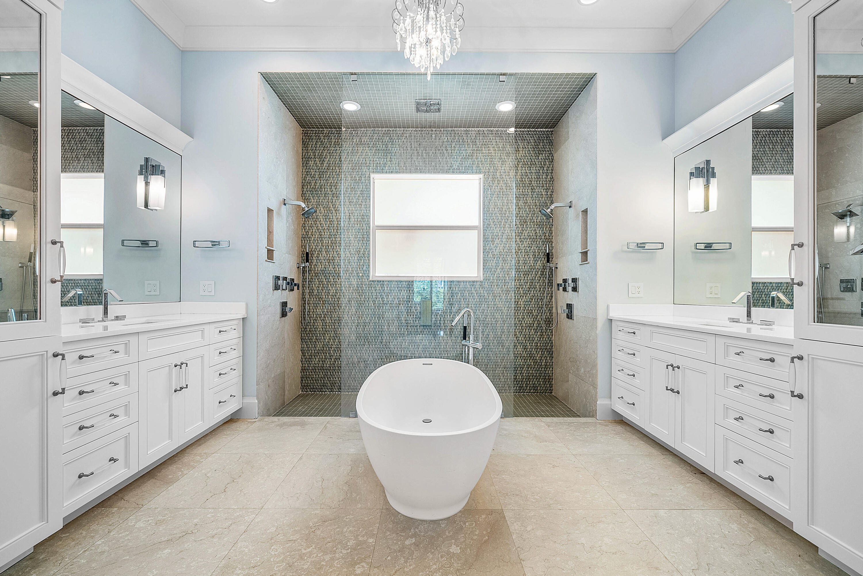 33 Spanish River Drive Ocean Ridge, FL 33435 - Photo 17 of 49 Primary Bath