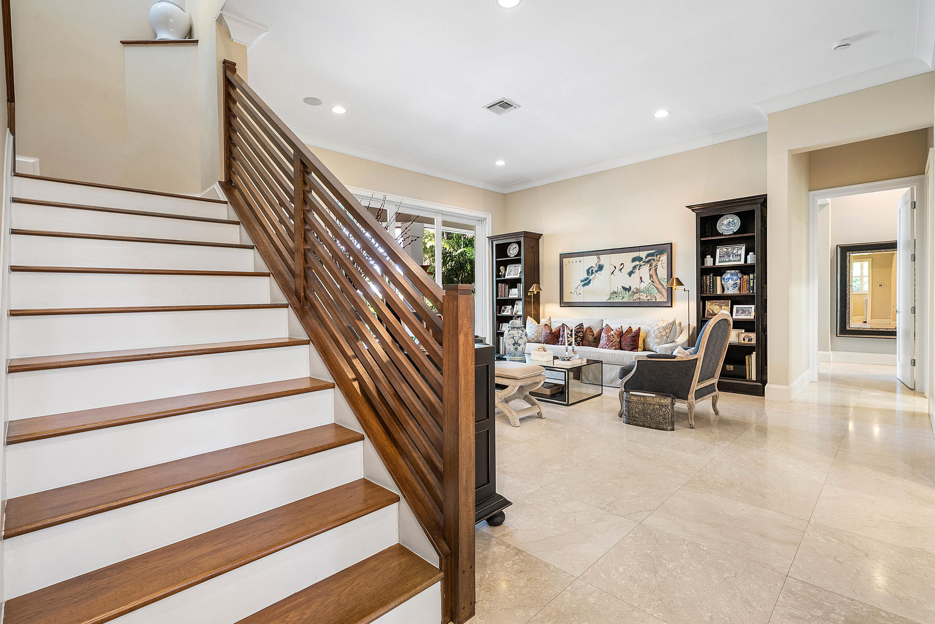 33 Spanish River Drive Ocean Ridge, FL 33435 - Photo 20 of 49 Stairway