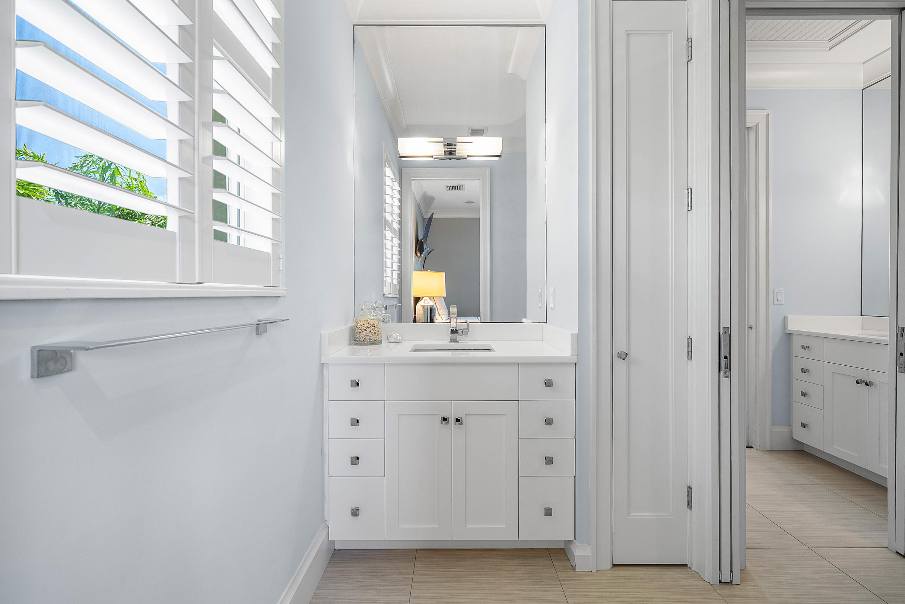 33 Spanish River Drive Ocean Ridge, FL 33435 - Photo 25 of 49 Jack and Jill Upstairs Bath