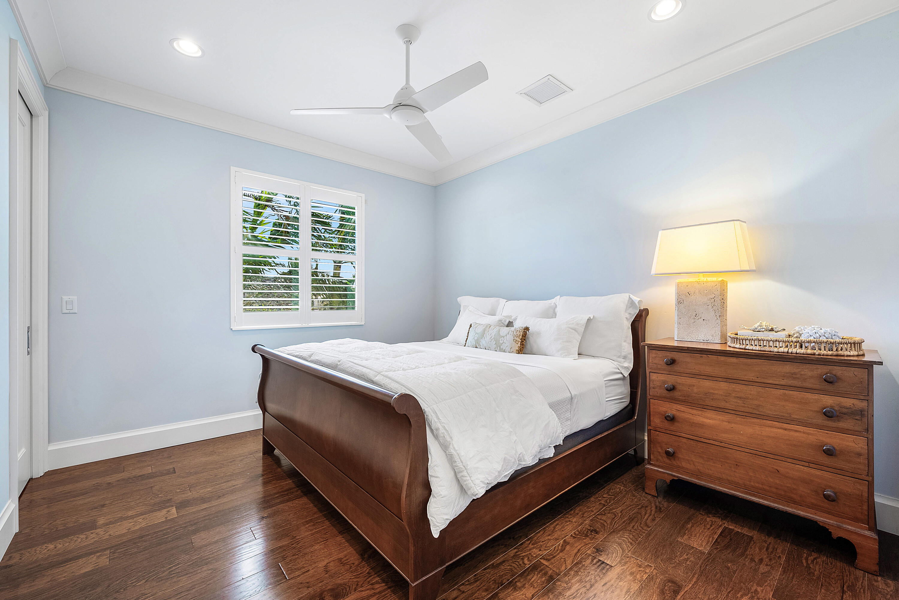 33 Spanish River Drive Ocean Ridge, FL 33435 - Photo 28 of 49 Bedroom 4
