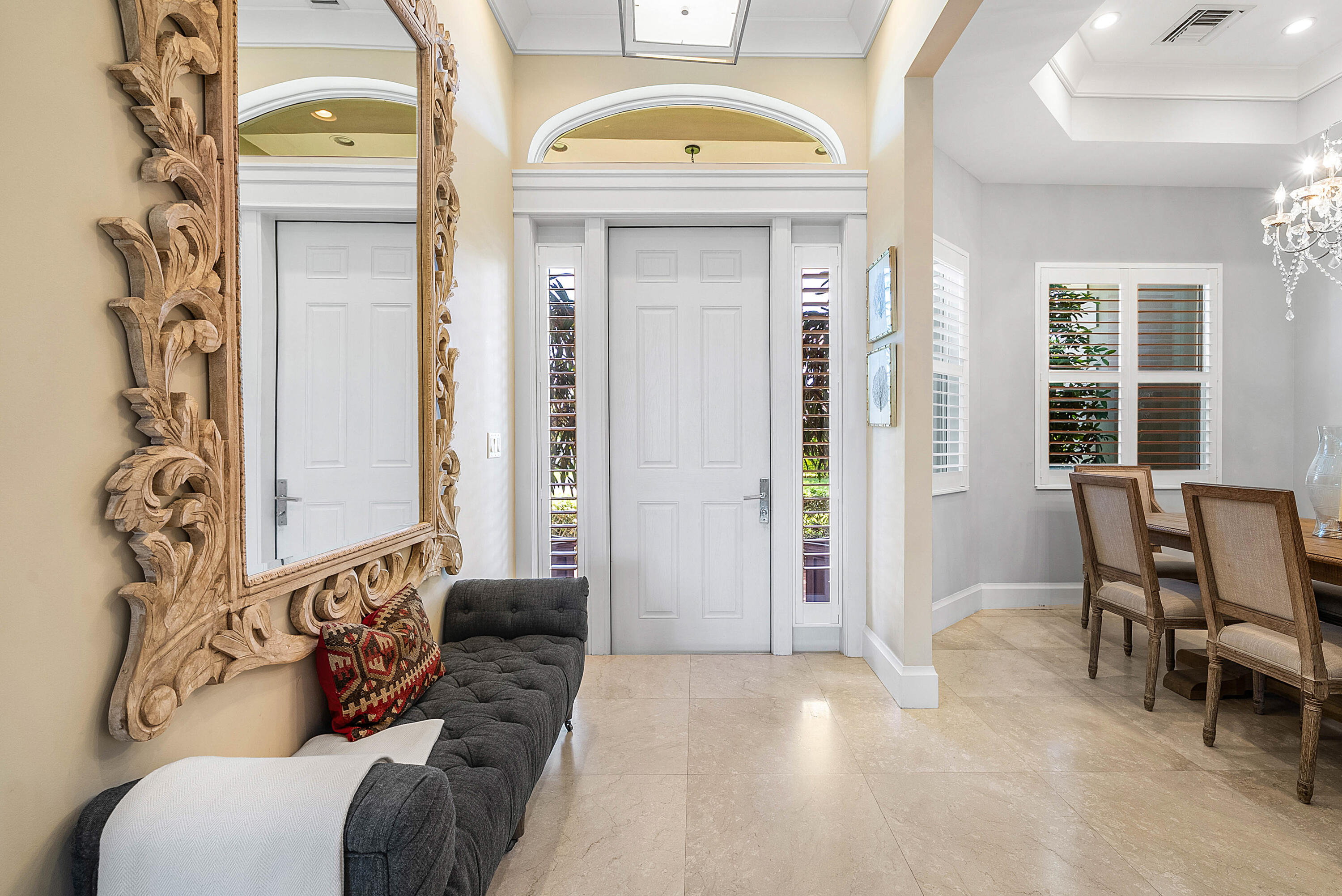33 Spanish River Drive Ocean Ridge, FL 33435 - Photo 4 of 49 Foyer
