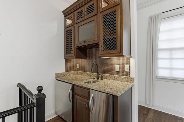 $425,000 | 65 East Pontotoc Avenue, Unit 303, Memphis, TN 38103