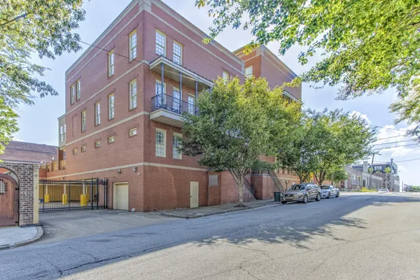 $425,000 | 65 East Pontotoc Avenue, Unit 303, Memphis, TN 38103